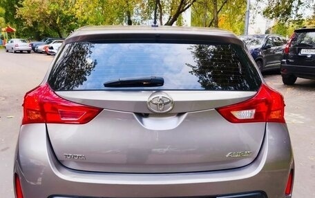 Toyota Auris II, 2014 год, 1 130 000 рублей, 3 фотография