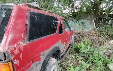 Nissan Terrano II рестайлинг, 1989 год, 120 000 рублей, 2 фотография