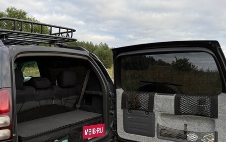 Toyota Land Cruiser Prado 120 рестайлинг, 2004 год, 1 600 000 рублей, 14 фотография