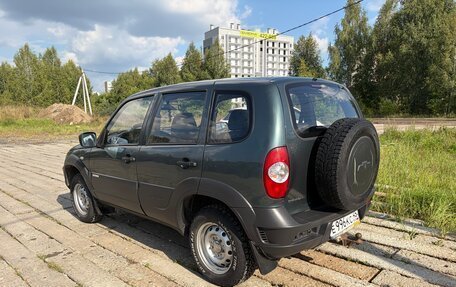 Chevrolet Niva I рестайлинг, 2013 год, 380 000 рублей, 4 фотография