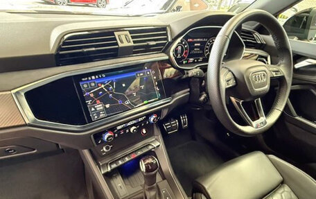 Audi RS Q3, 2023 год, 7 120 000 рублей, 14 фотография