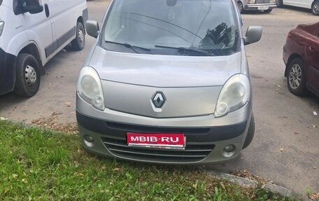 Renault Kangoo II рестайлинг, 2011 год, 370 000 рублей, 1 фотография