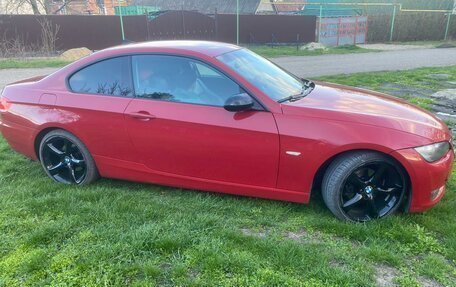 BMW 3 серия, 2008 год, 1 300 000 рублей, 3 фотография