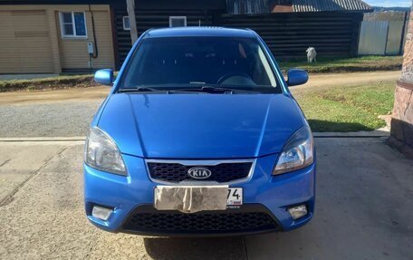 KIA Rio II, 2010 год, 700 000 рублей, 9 фотография