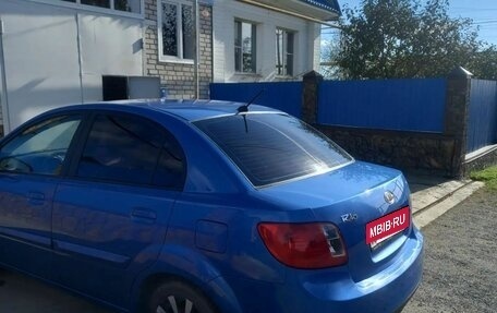 KIA Rio II, 2010 год, 700 000 рублей, 6 фотография