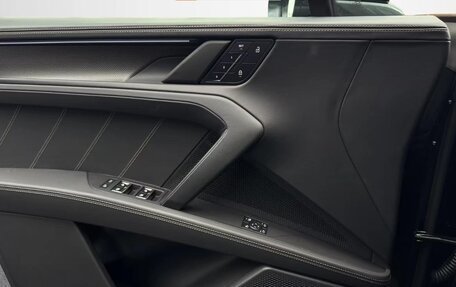 Porsche Cayenne, 2026 год, 28 200 088 рублей, 18 фотография