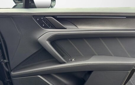 Porsche Cayenne, 2026 год, 28 200 088 рублей, 17 фотография