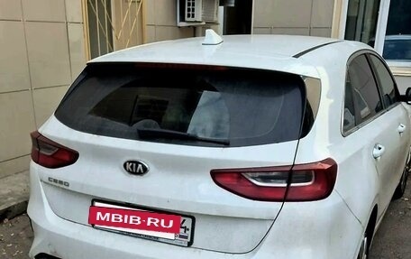 KIA cee'd III, 2019 год, 1 400 000 рублей, 4 фотография