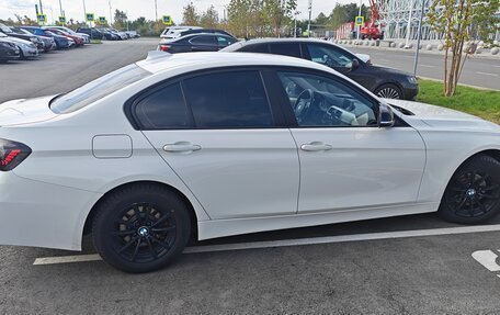 BMW 3 серия, 2015 год, 2 050 000 рублей, 14 фотография