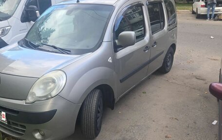 Renault Kangoo II рестайлинг, 2011 год, 370 000 рублей, 4 фотография