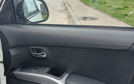 Peugeot 4007, 2011 год, 1 350 000 рублей, 10 фотография