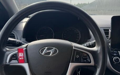 Hyundai Solaris II рестайлинг, 2012 год, 500 000 рублей, 3 фотография
