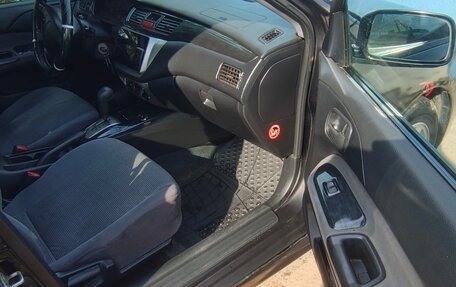 Mitsubishi Lancer IX, 2003 год, 285 000 рублей, 8 фотография