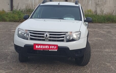Renault Duster I рестайлинг, 2014 год, 580 000 рублей, 2 фотография