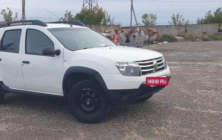 Renault Duster I рестайлинг, 2014 год, 580 000 рублей, 3 фотография