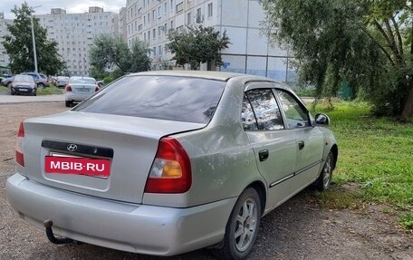 Hyundai Accent II, 2004 год, 140 000 рублей, 2 фотография