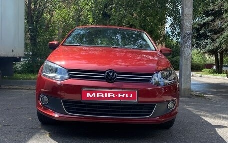 Volkswagen Polo VI (EU Market), 2011 год, 815 000 рублей, 1 фотография