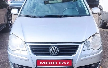 Volkswagen Polo IV рестайлинг, 2006 год, 240 000 рублей, 1 фотография