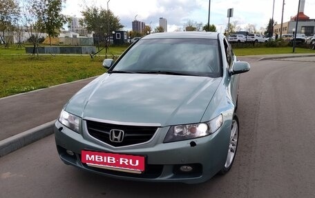 Honda Accord VII рестайлинг, 2004 год, 700 000 рублей, 8 фотография