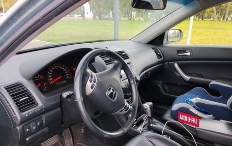 Honda Accord VII рестайлинг, 2004 год, 700 000 рублей, 6 фотография