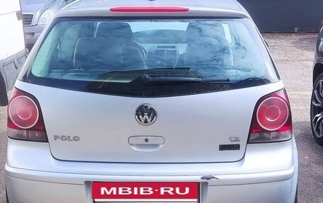 Volkswagen Polo IV рестайлинг, 2006 год, 240 000 рублей, 2 фотография
