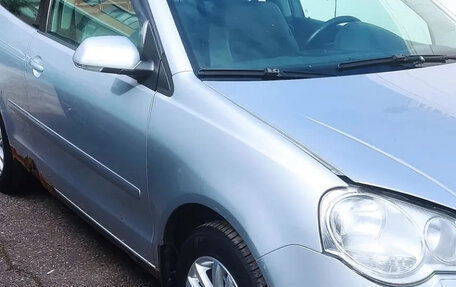 Volkswagen Polo IV рестайлинг, 2006 год, 240 000 рублей, 19 фотография