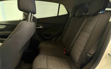 Opel Mokka I, 2014 год, 1 250 000 рублей, 23 фотография