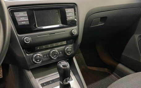 Skoda Octavia, 2017 год, 1 347 000 рублей, 17 фотография