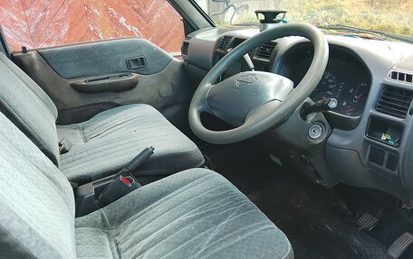 Nissan Vanette III, 2000 год, 455 555 рублей, 4 фотография