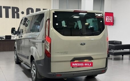 Ford Tourneo Custom I рестайлинг, 2014 год, 1 795 000 рублей, 2 фотография