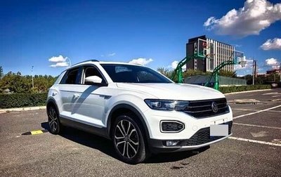 Volkswagen T-Roc I, 2022 год, 1 770 000 рублей, 1 фотография