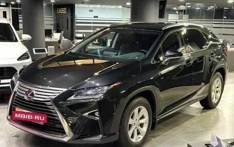 Lexus RX IV рестайлинг, 2016 год, 4 000 000 рублей, 3 фотография