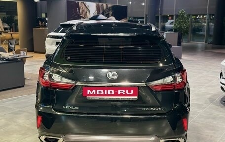 Lexus RX IV рестайлинг, 2016 год, 4 000 000 рублей, 5 фотография