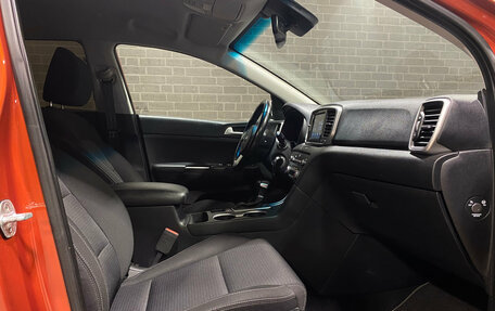 KIA Sportage IV рестайлинг, 2019 год, 2 320 000 рублей, 10 фотография