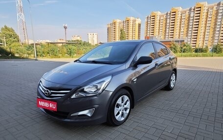 Hyundai Solaris II рестайлинг, 2014 год, 890 000 рублей, 7 фотография