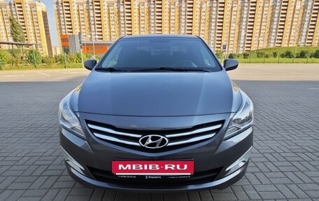 Hyundai Solaris II рестайлинг, 2014 год, 890 000 рублей, 3 фотография