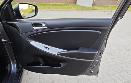 Hyundai Solaris II рестайлинг, 2014 год, 890 000 рублей, 17 фотография