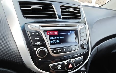 Hyundai Solaris II рестайлинг, 2014 год, 890 000 рублей, 14 фотография