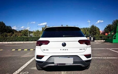 Volkswagen T-Roc I, 2022 год, 1 770 000 рублей, 6 фотография