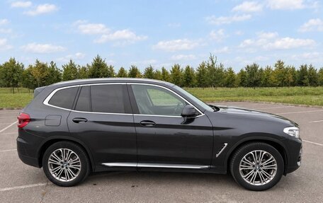 BMW X3, 2018 год, 3 300 000 рублей, 2 фотография