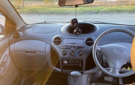 Toyota Vitz, 2001 год, 320 000 рублей, 8 фотография