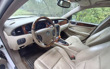 Jaguar XJ III (X350), 2004 год, 1 700 000 рублей, 10 фотография