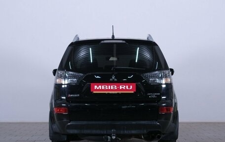 Mitsubishi Outlander III рестайлинг 3, 2007 год, 1 099 000 рублей, 6 фотография