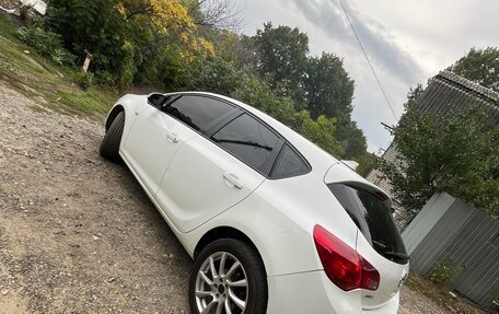 Opel Astra J, 2012 год, 475 000 рублей, 3 фотография