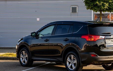 Toyota RAV4, 2018 год, 1 895 000 рублей, 8 фотография