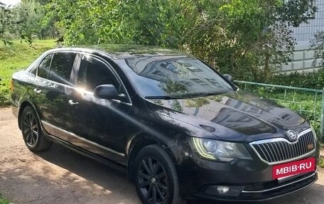 Skoda Superb III рестайлинг, 2013 год, 1 130 000 рублей, 2 фотография
