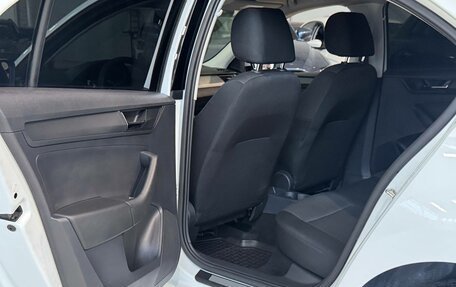 Skoda Rapid I, 2018 год, 1 275 000 рублей, 17 фотография