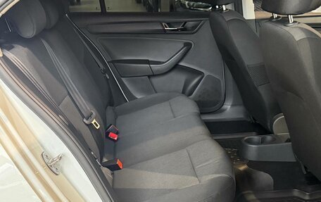 Skoda Rapid I, 2018 год, 1 275 000 рублей, 22 фотография