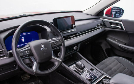 Mitsubishi Outlander, 2022 год, 3 430 000 рублей, 9 фотография