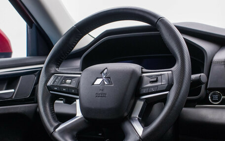 Mitsubishi Outlander, 2022 год, 3 430 000 рублей, 15 фотография